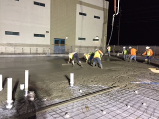 smoothing concrete slab